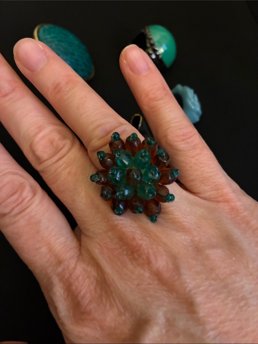 Lot of 5 Unique Rings - Picture 4 of 6
